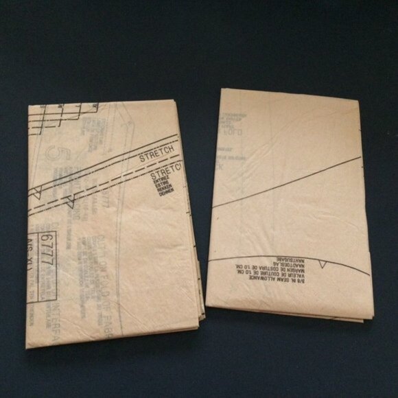 New Look 6777 Unisex Scrubs Pattern Uncut Chest 34-48" Top Pants Hat Skirt Dress - Picture 8 of 12